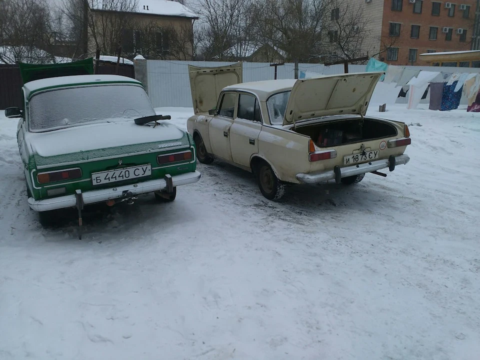 Чистимо карбюратор та ще дещо там… :) готуємо машину до їзди.