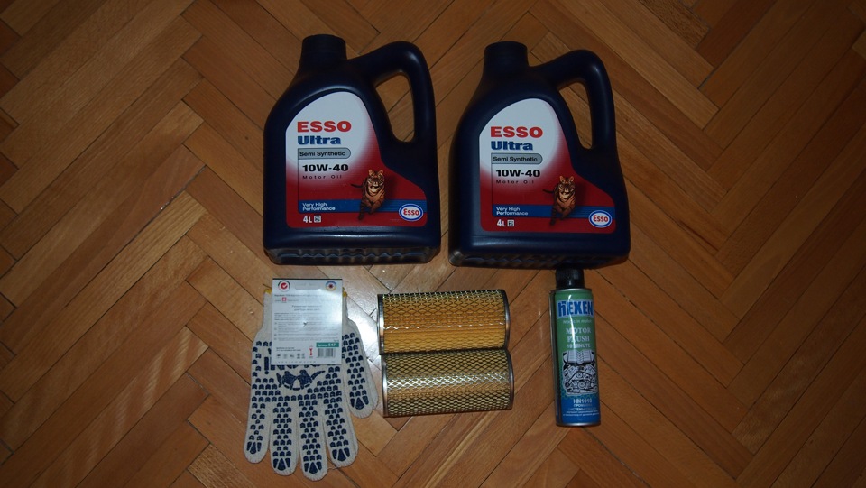 Перехід на напівсинтетику Esso Ultra 10w40, заміна фільтрів 1