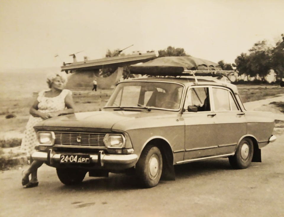 My grandmother with Moskvich 412 1