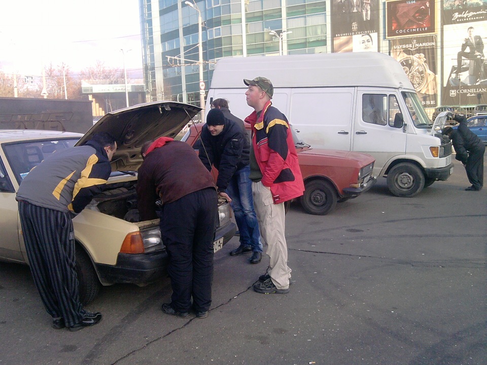 Зустріч автоклубу Москвичеманія 1
