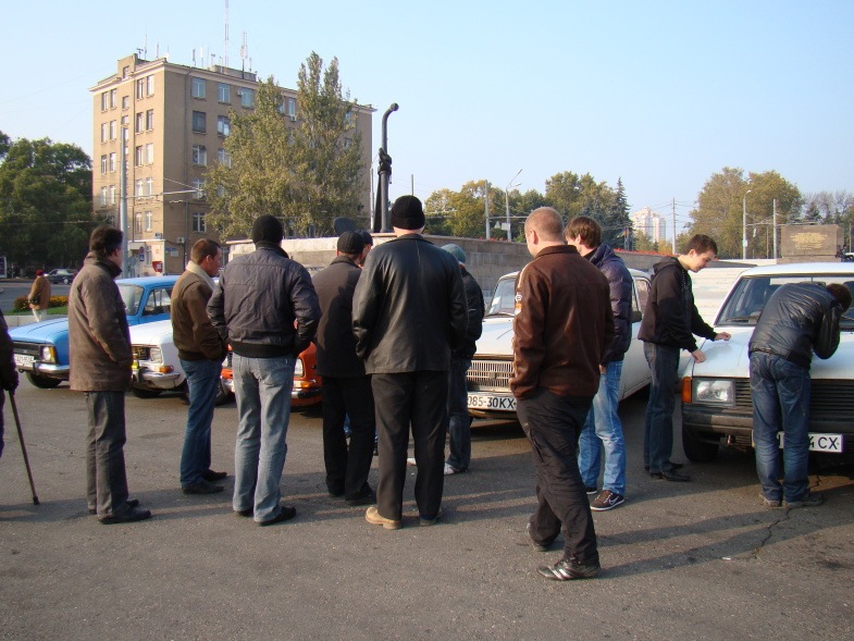 Зустріч автоклубу Москвичеманія 5