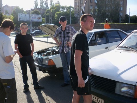 Зустріч автоклубу Москвичеманія 2