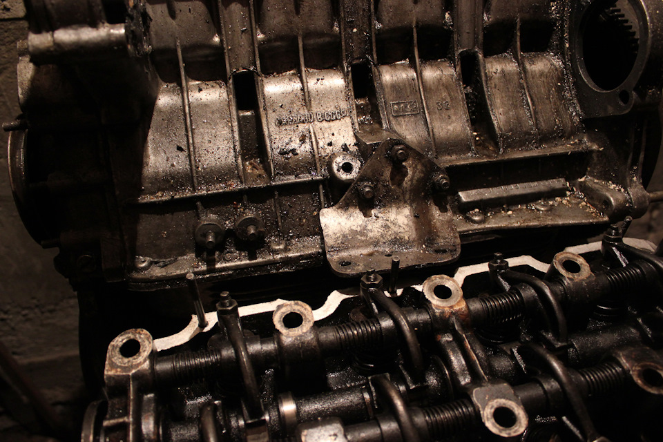 Капітальний ремонт. Частина 1. Зняття, розбирання, дефектування двигуна 4