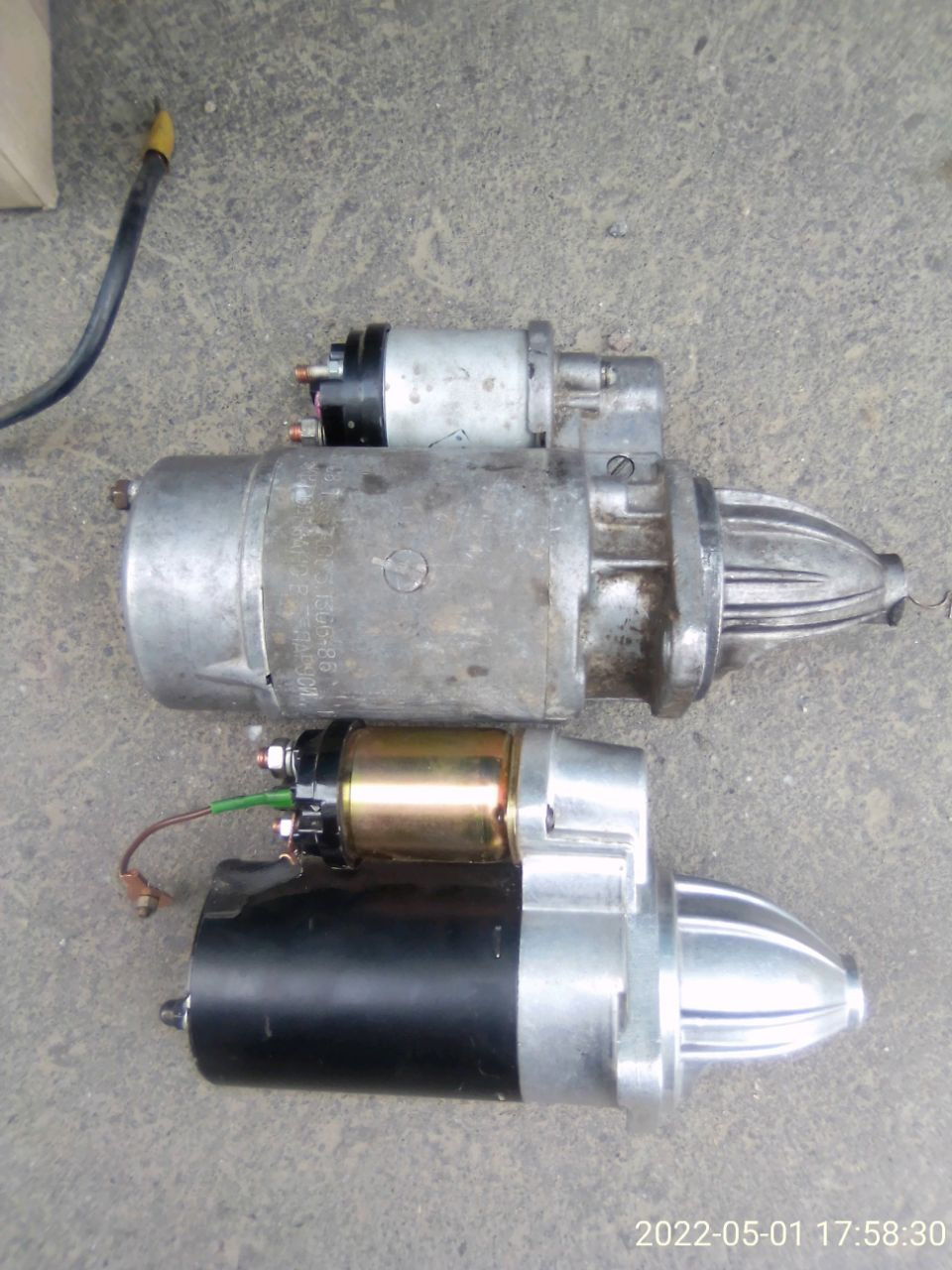 Усього по трохи, або життя триває 1