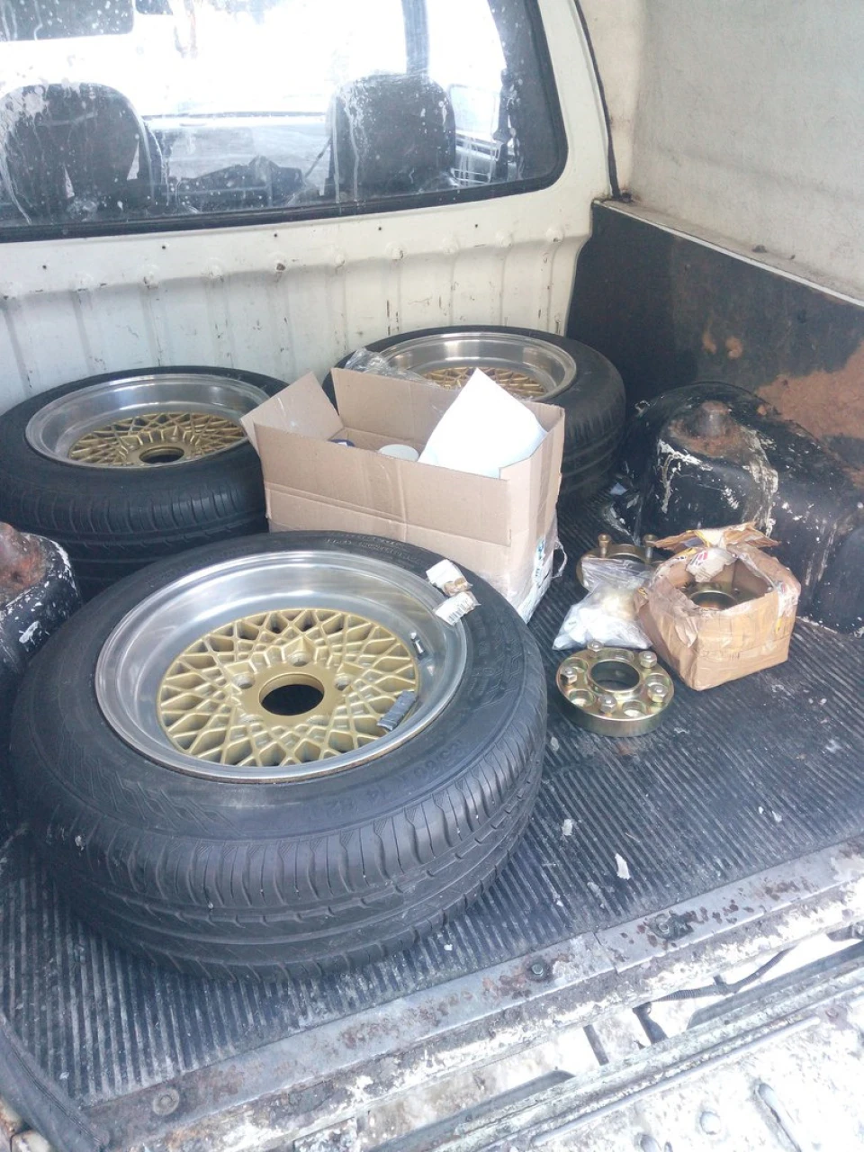 #Лухурі BBS Mahle