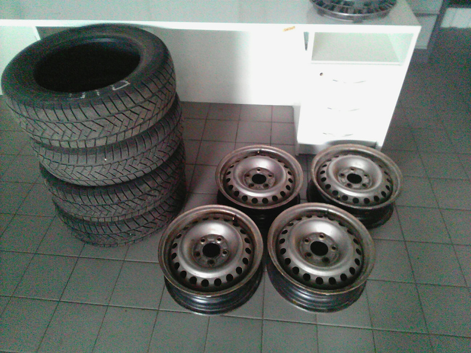 Диски R 15 + зима 185/65/15 1