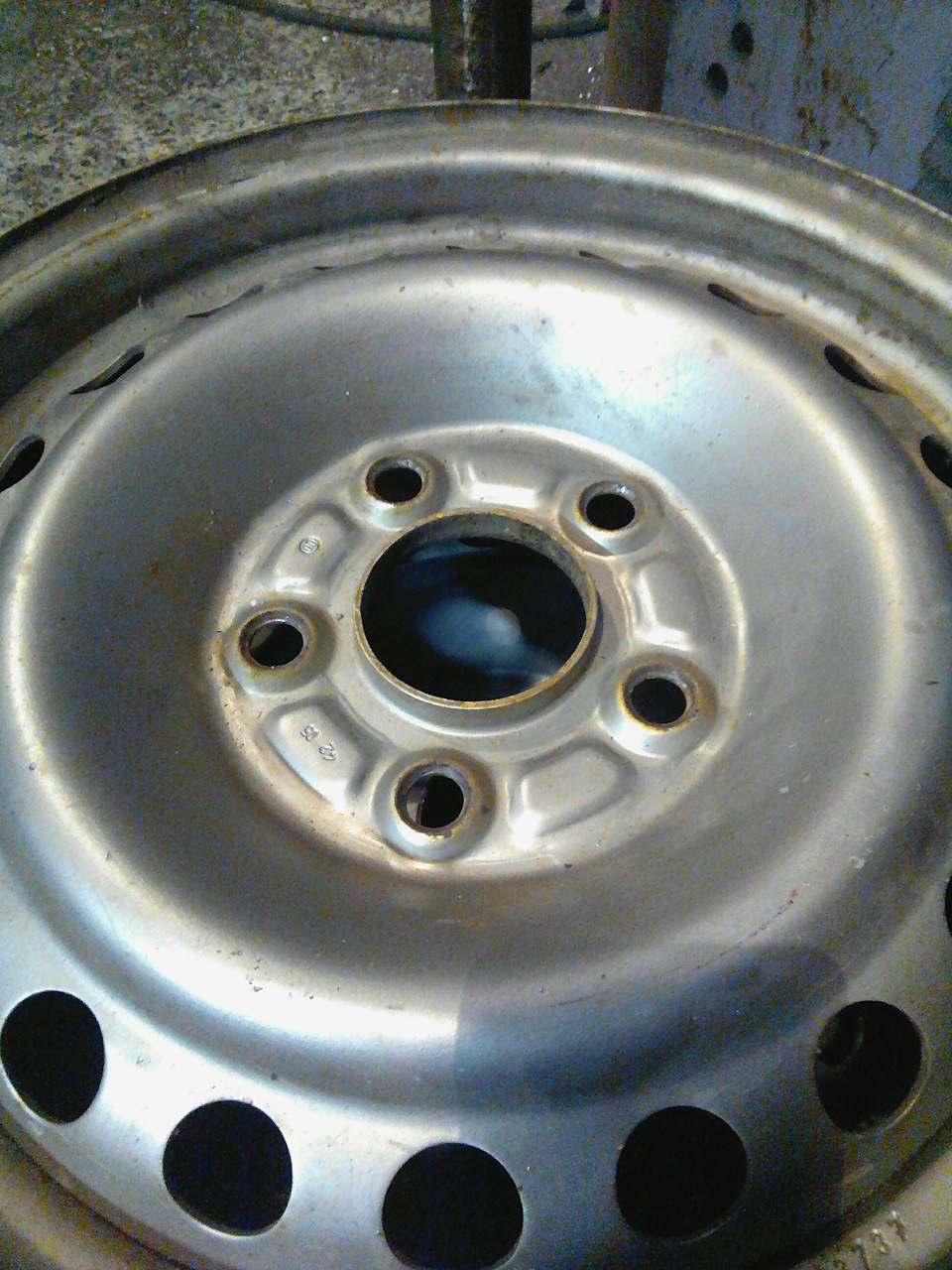 Диски R 15 + зима 185/65/15 2