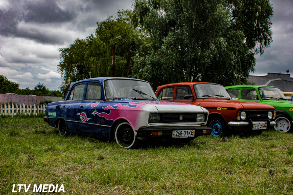 Moskvich_Kiev на Old Car Land 2