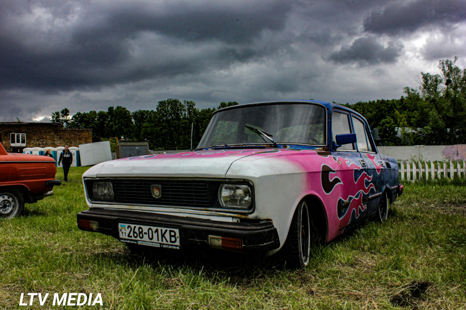 Moskvich_Kiev на Old Car Land 3