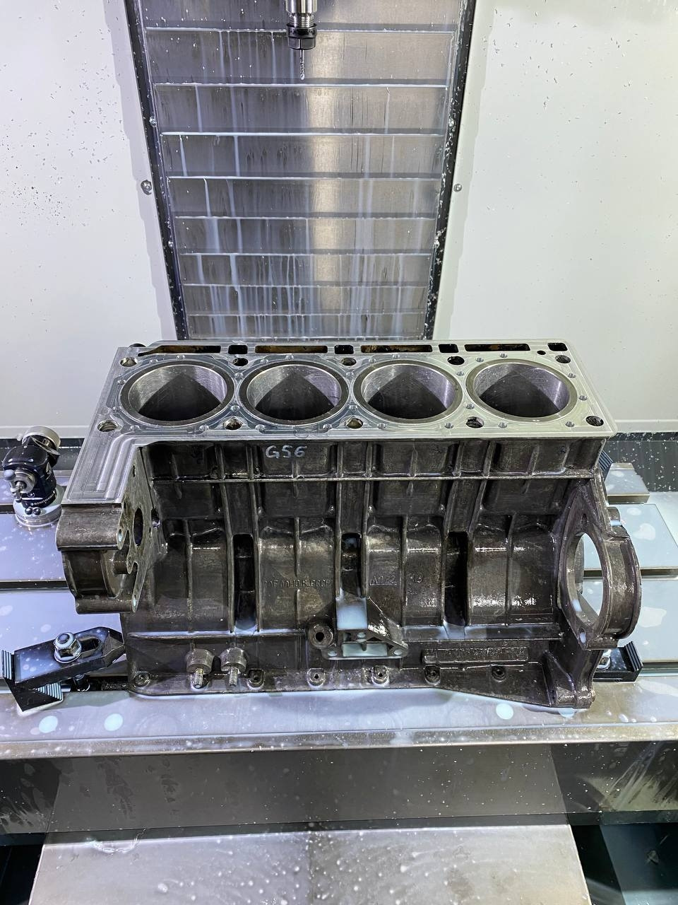 УЗАМ 1.86 (Closed-Deck) 1