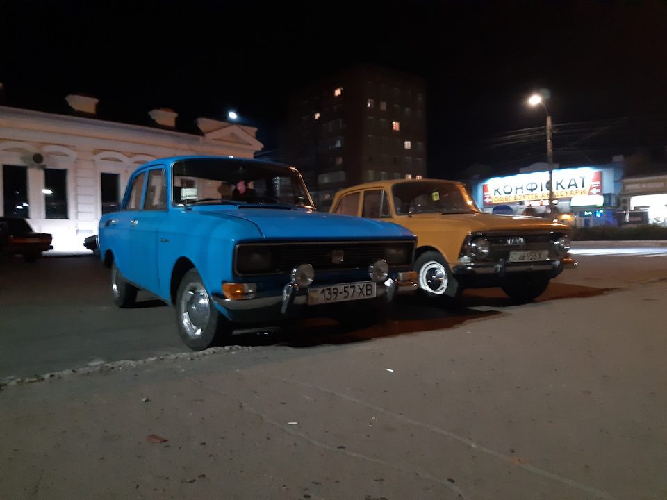 Вигуляв моську. 3