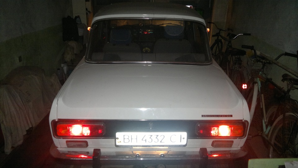 Вогні стоянки, при погонах. 3