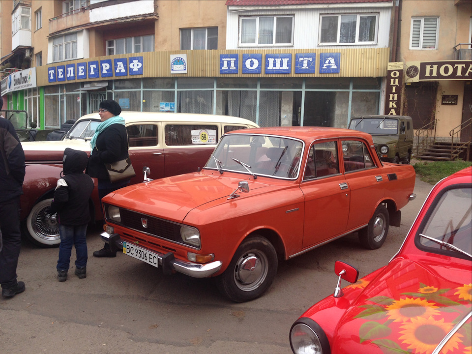 Перша ретро виставка 3