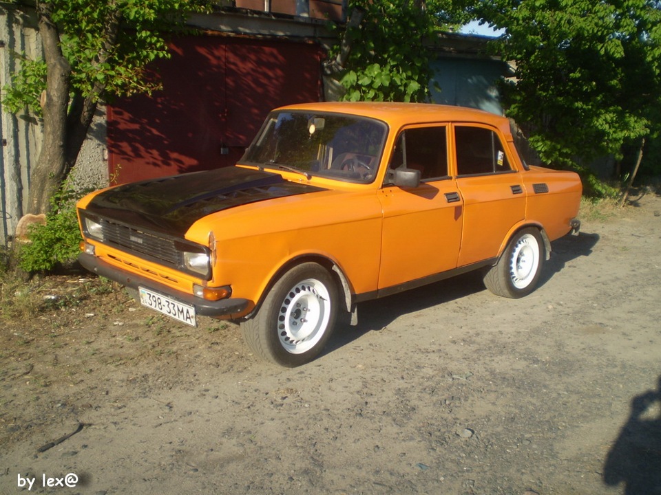 26. білі кросівочки на 16 5