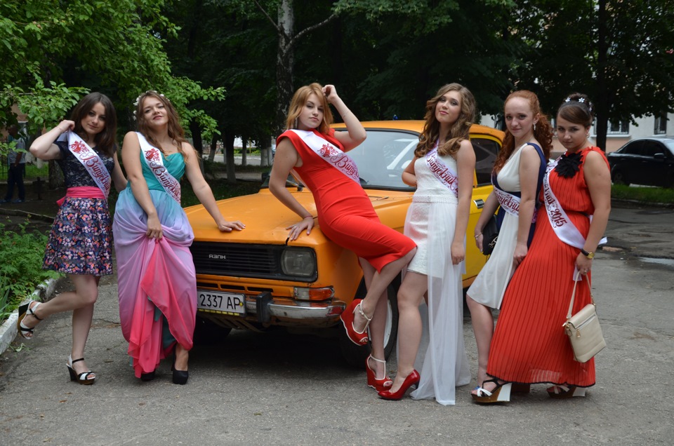 Фотосесія з випускницями) 4