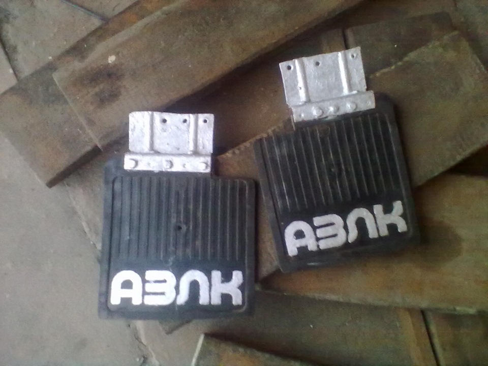 Бризковики 3