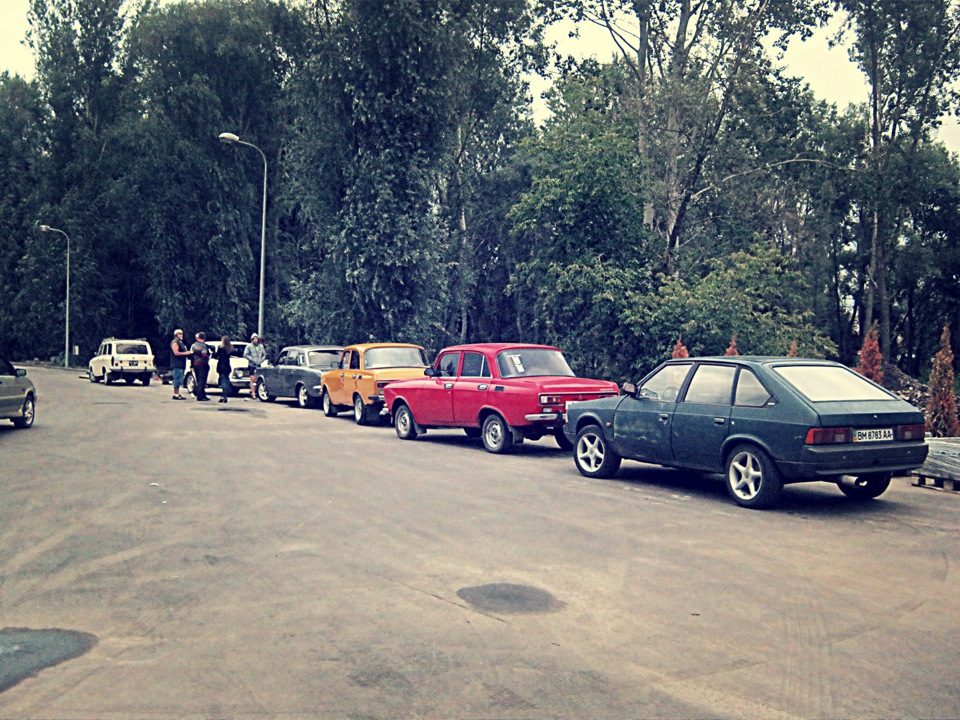 31.08.2013 Зустріч на парковці ТЦ Лавина 4