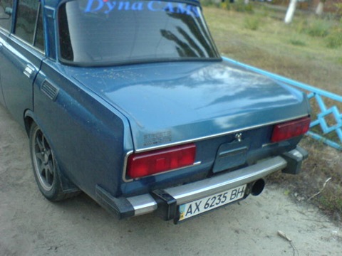 Задня оптика вид на Авто! 1