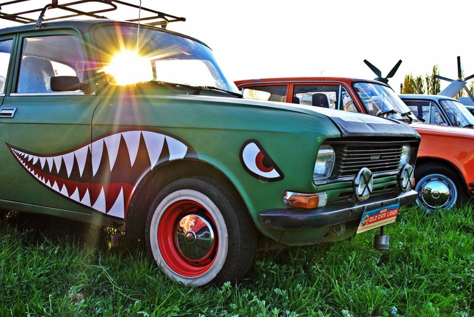 №18. Old Car Land 2016 3