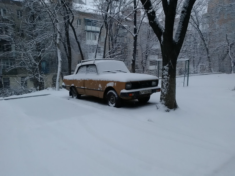 Перший сніг 2