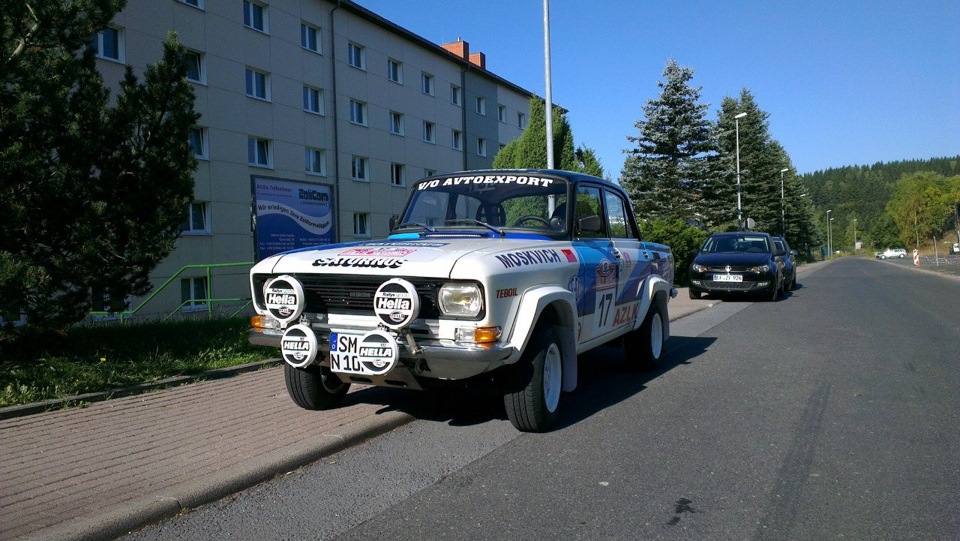 Наткнувся в неті на таку фотку, задумався щоб і собі такі ж арки і розкрасити))) 1