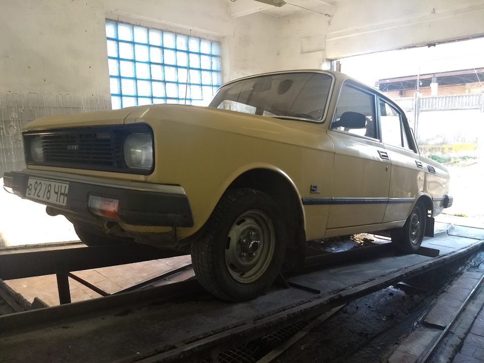 Мийка днище автомобіля 3