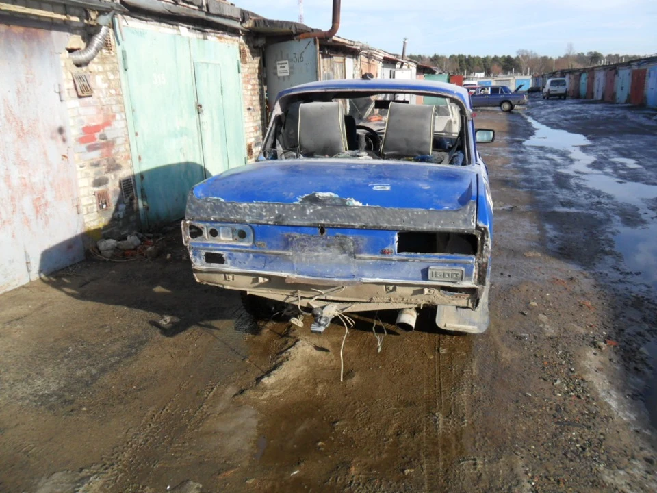 Крило на місці варимо далі