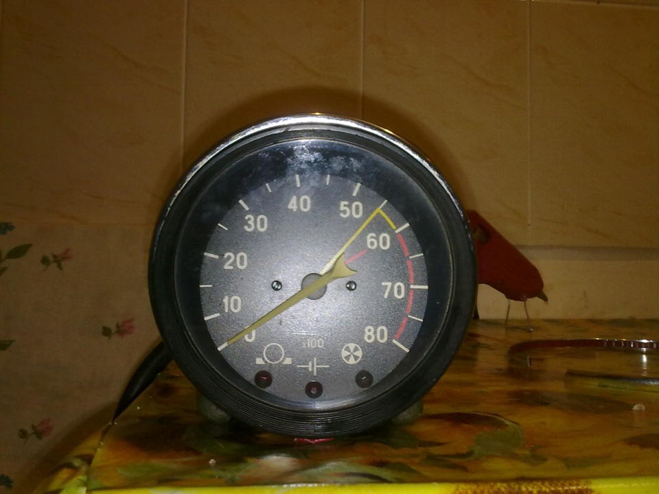 Тахометр 06 4