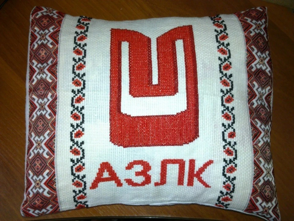Подарунок для тру москвичівників