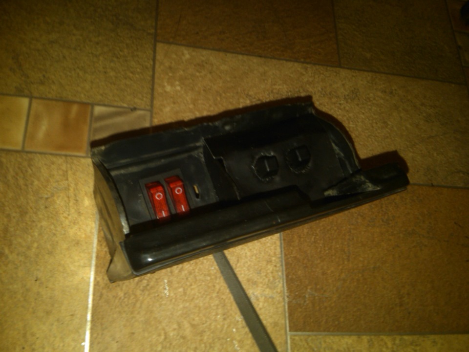 Дзеркала з електроприводом та підігрівом від Volvo 850 3