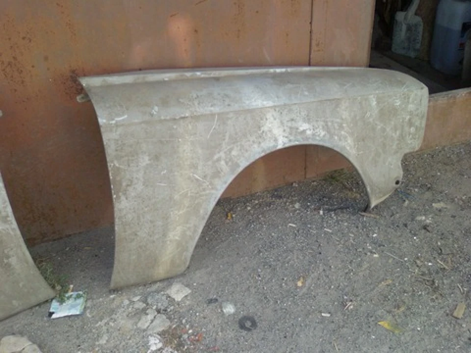 Пластикові крила