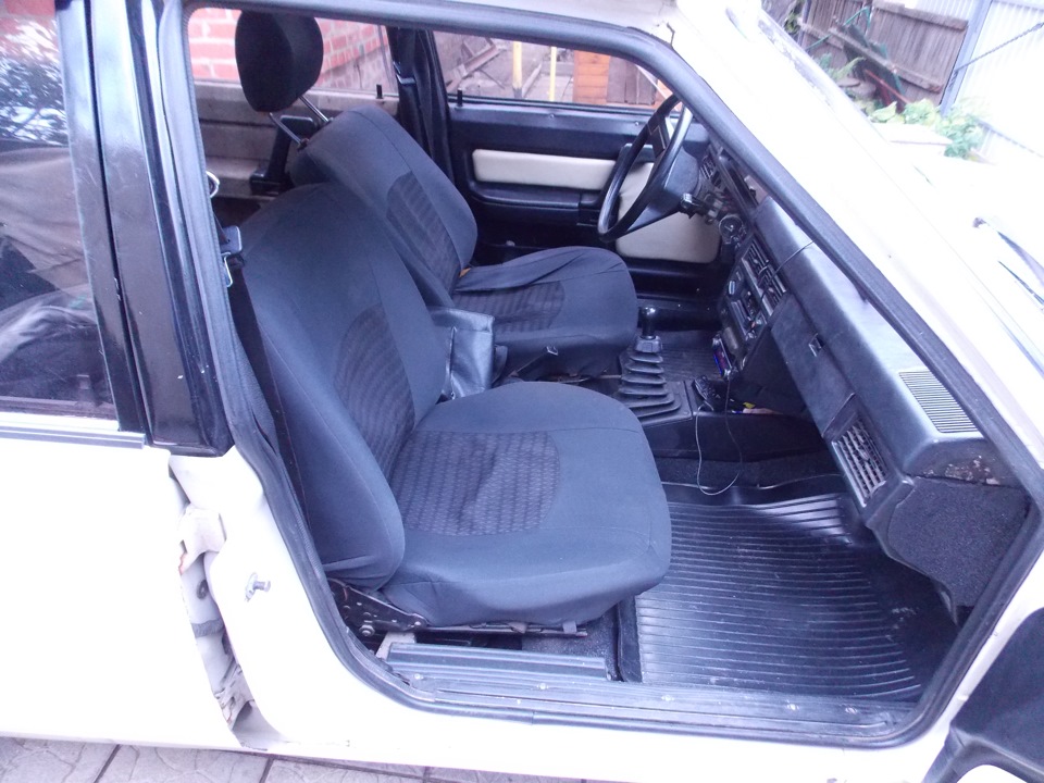 Передні сидіння BMW E39 ☣ 1