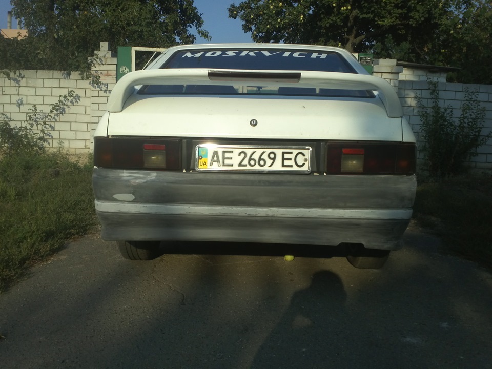Задній бампер 4