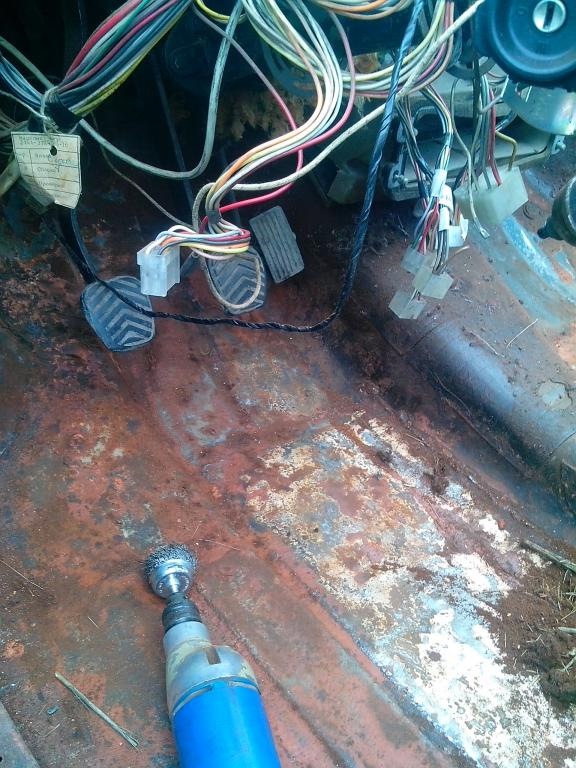 Ретроспектива. Підварювання та обробка кузова з салону. 2