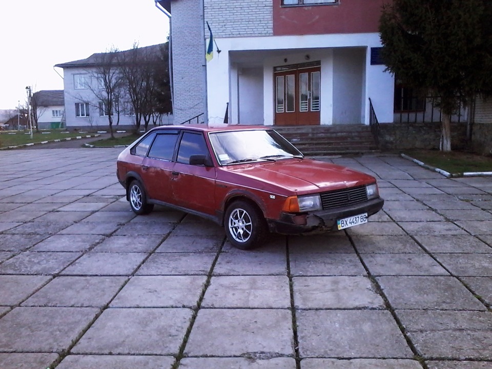 Фото, і -3 витка зад 3
