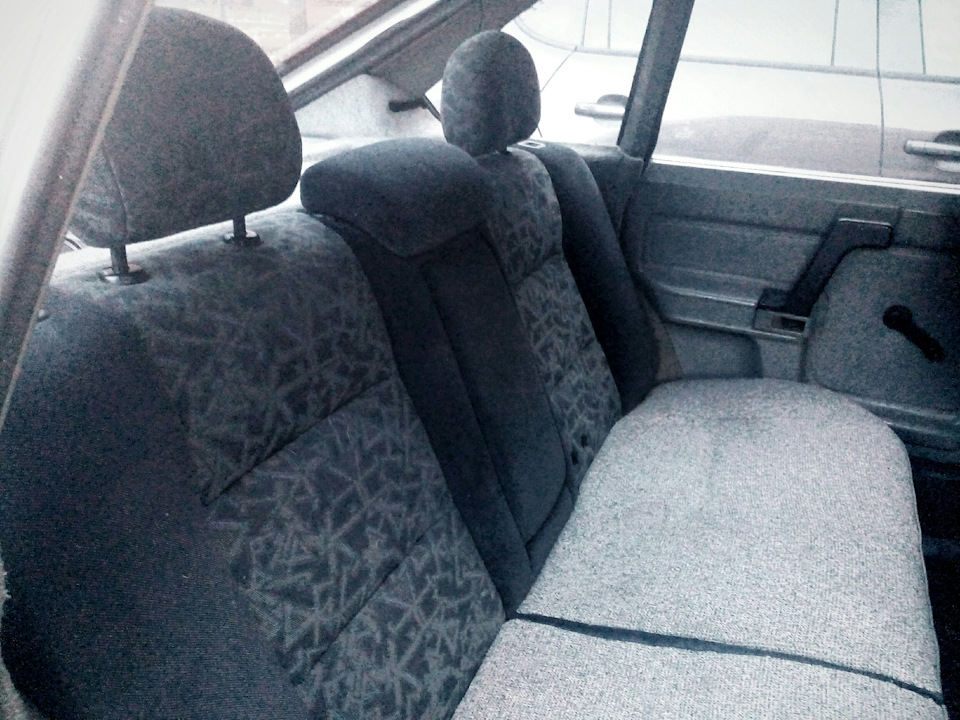 Задній ряд сидінь Opel Vectra B - installed 1
