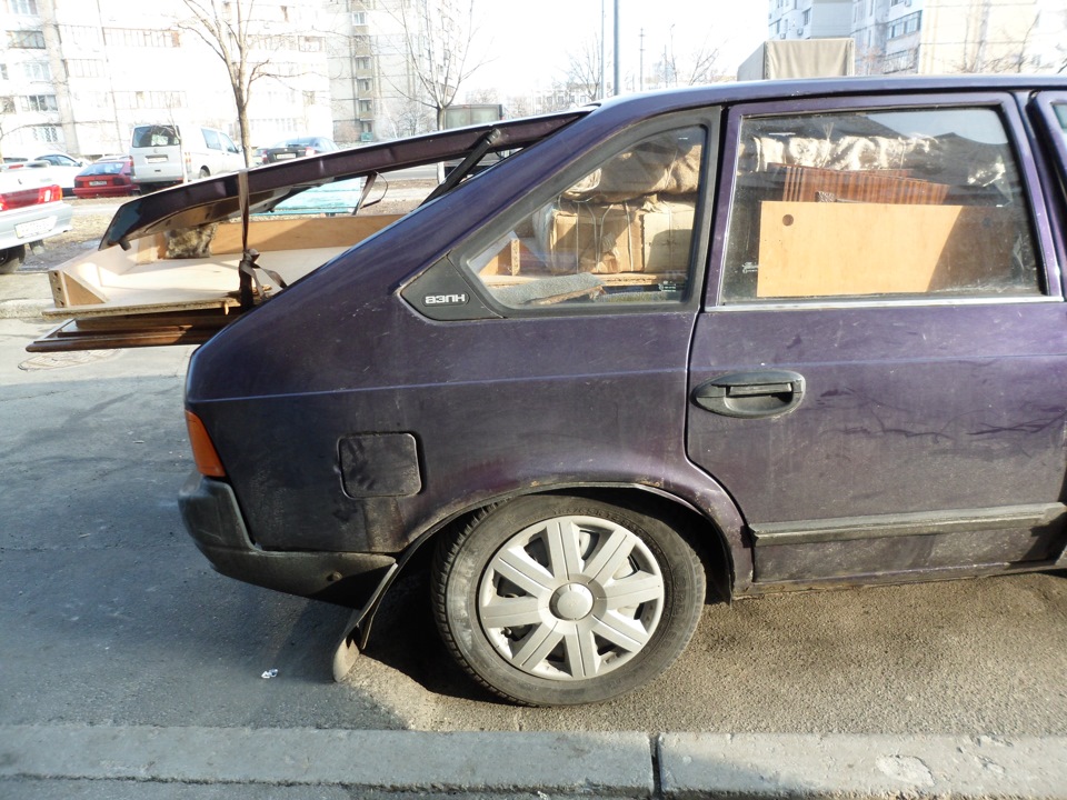 На дачу відвіз трохи мотлоху 1