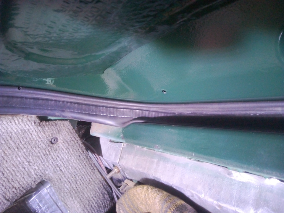 Замок багажника 1/2 Range Rover. 2