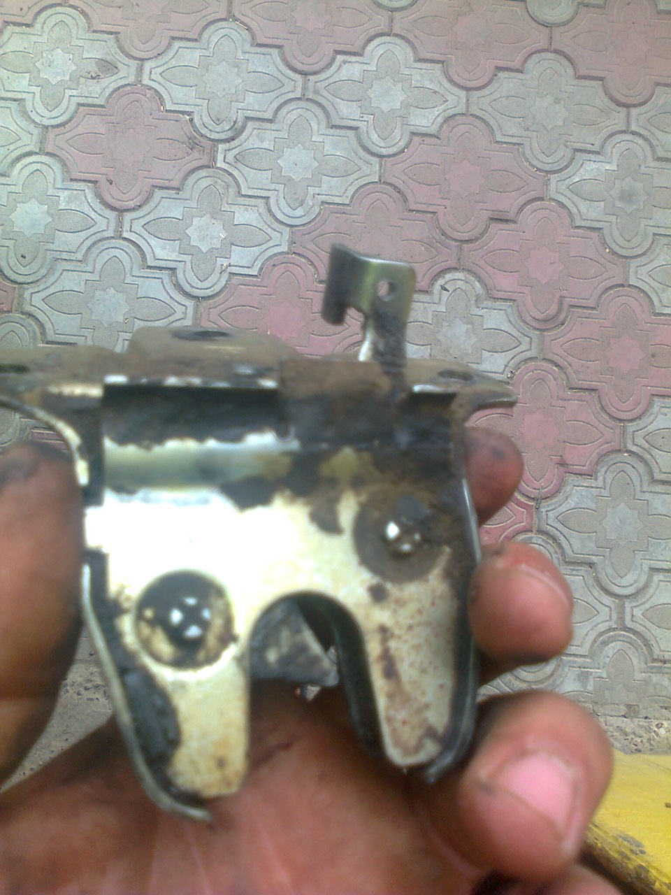 Кнопка Відкриття Багажника 3