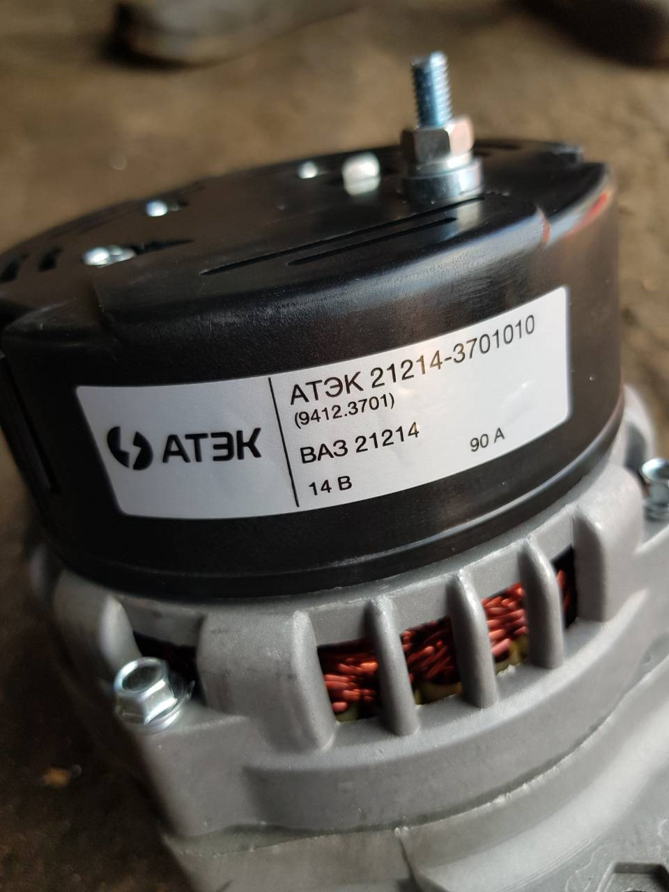 Генератор АТЕК 21214-3701010 на Москвич 1