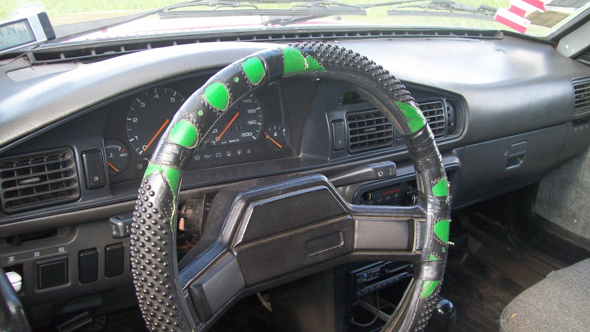 Встановлення панелі MAZDA 626 1989 р.в. 1