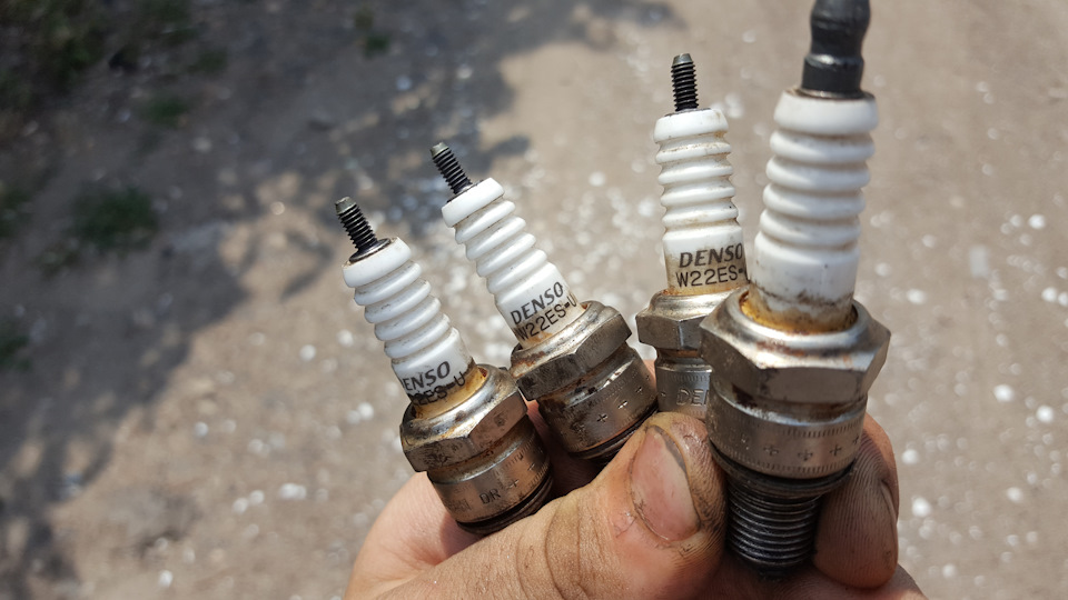 Свічки не свічки. Denso W22ES-U 4