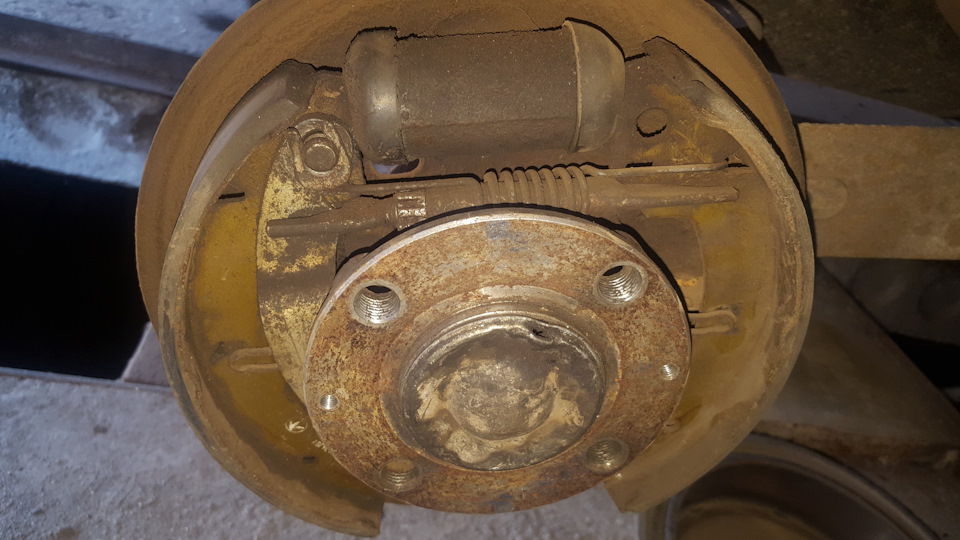 VAG чаклун і ЗТЦ Fiat 1