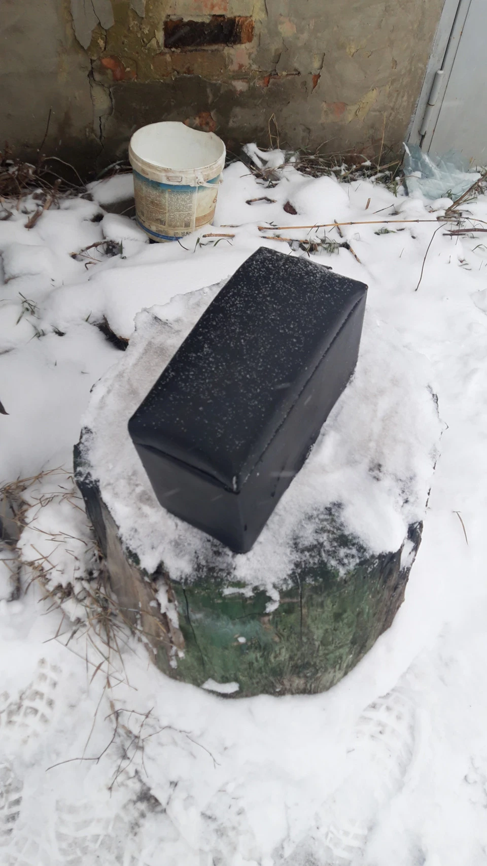 Підлокітник та доріжки