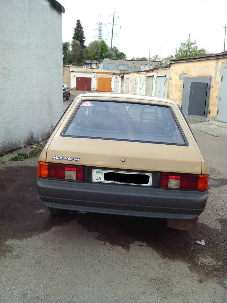 Помил з друзями машину))) 5
