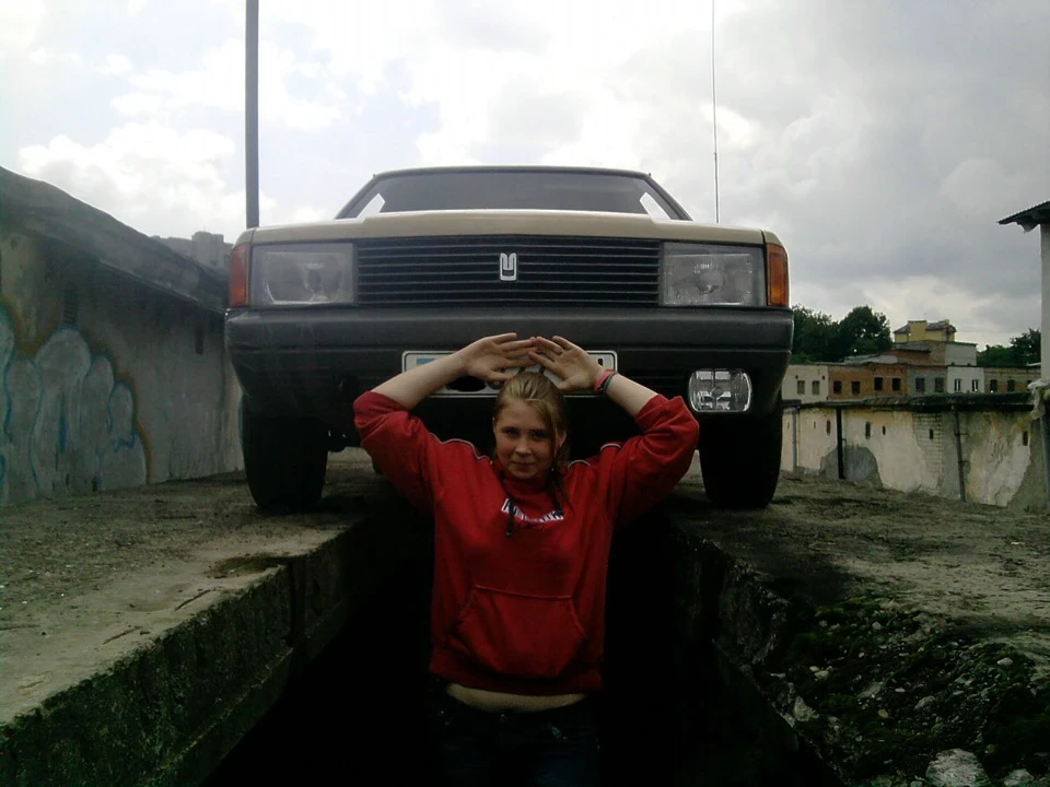 Заїхав на естакаду))