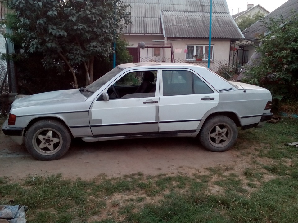 Мерседес W190 частина третя 3