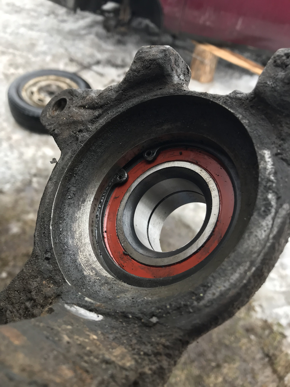 Заміна підшипника передньої маточини 4