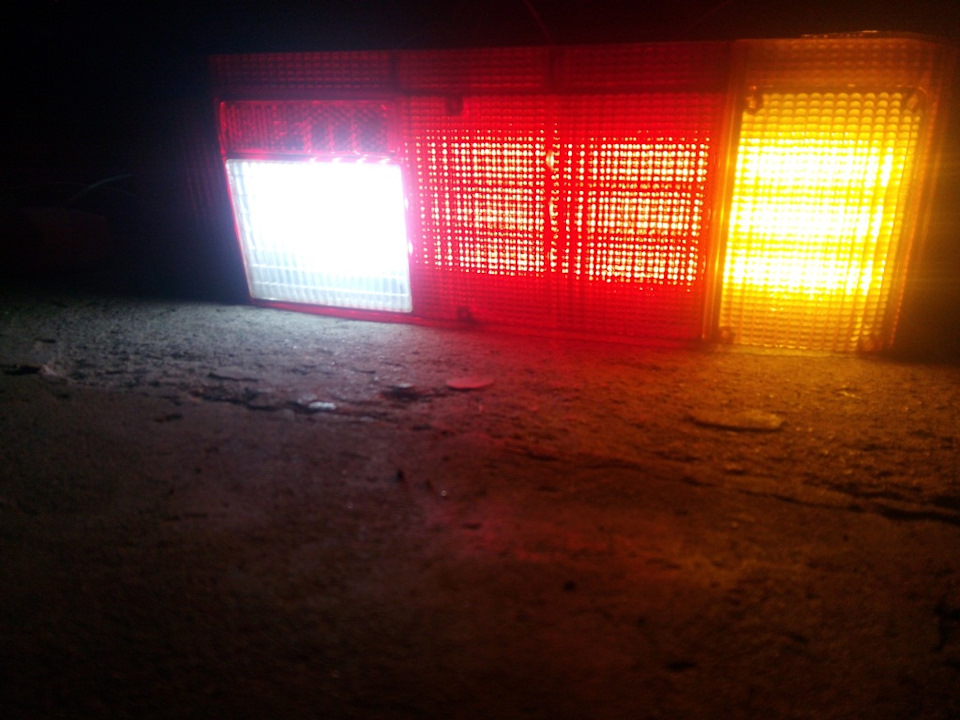LED свет задних фар 1