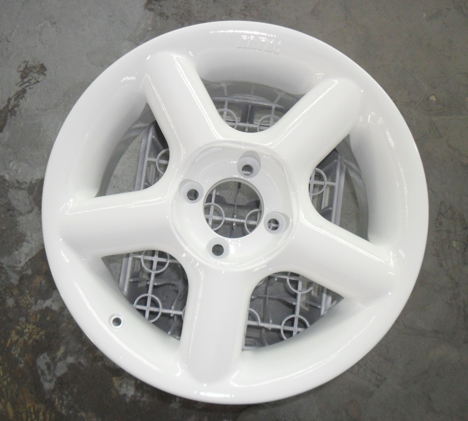 Диски R 16 **ARTEC** 4